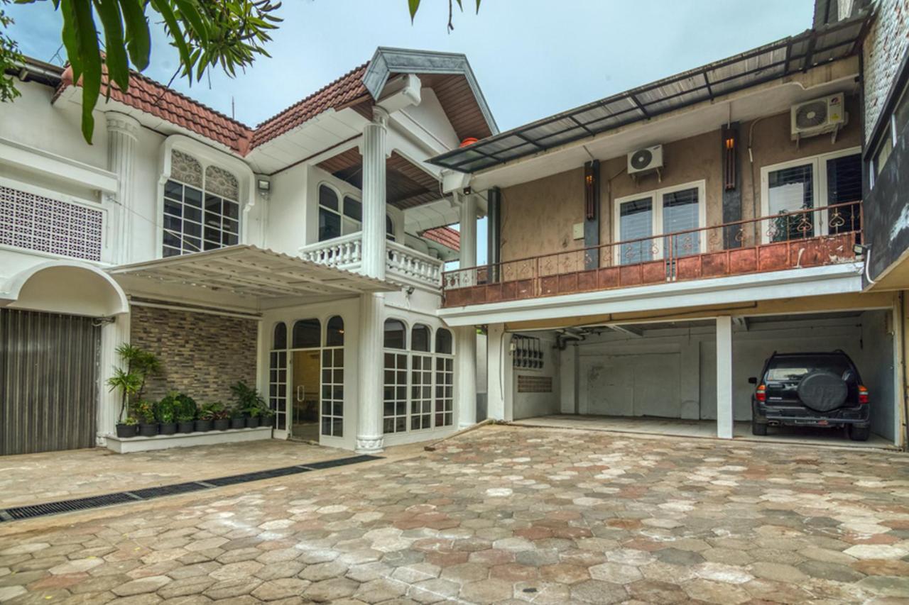 Reddoorz Plus Near Akademi Kepolisian Semarang 3 Eksteriør billede